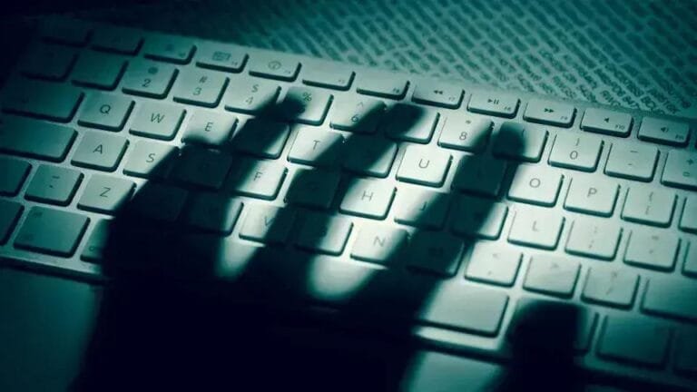 Cómo identificar e se proteger de vírus espião: Segurança cibernética em foco