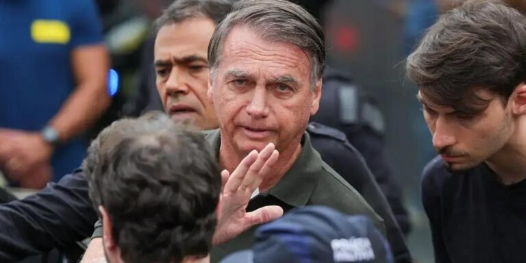 Defesa de Jair Bolsonaro solicita novo pedido de prisão domiciliar ao STF