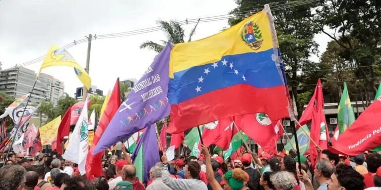 Manifestação em São Paulo pede liberdade para Nicolás Maduro